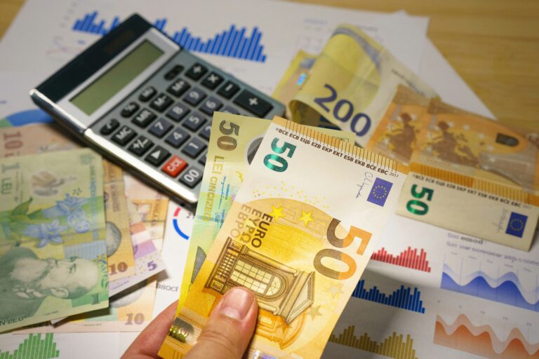Evita gli Acquisti Impulsivi: Gestisci le Tue Finanze con Intelligenza Emotiva